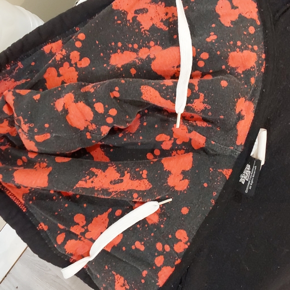 M/M ROB ZOMBIE AMC WALKING DEAD ZIP UP HOODIE - Picture 3 of 5